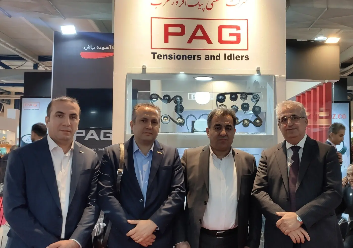تعامل با فعالان کسب‌وکار